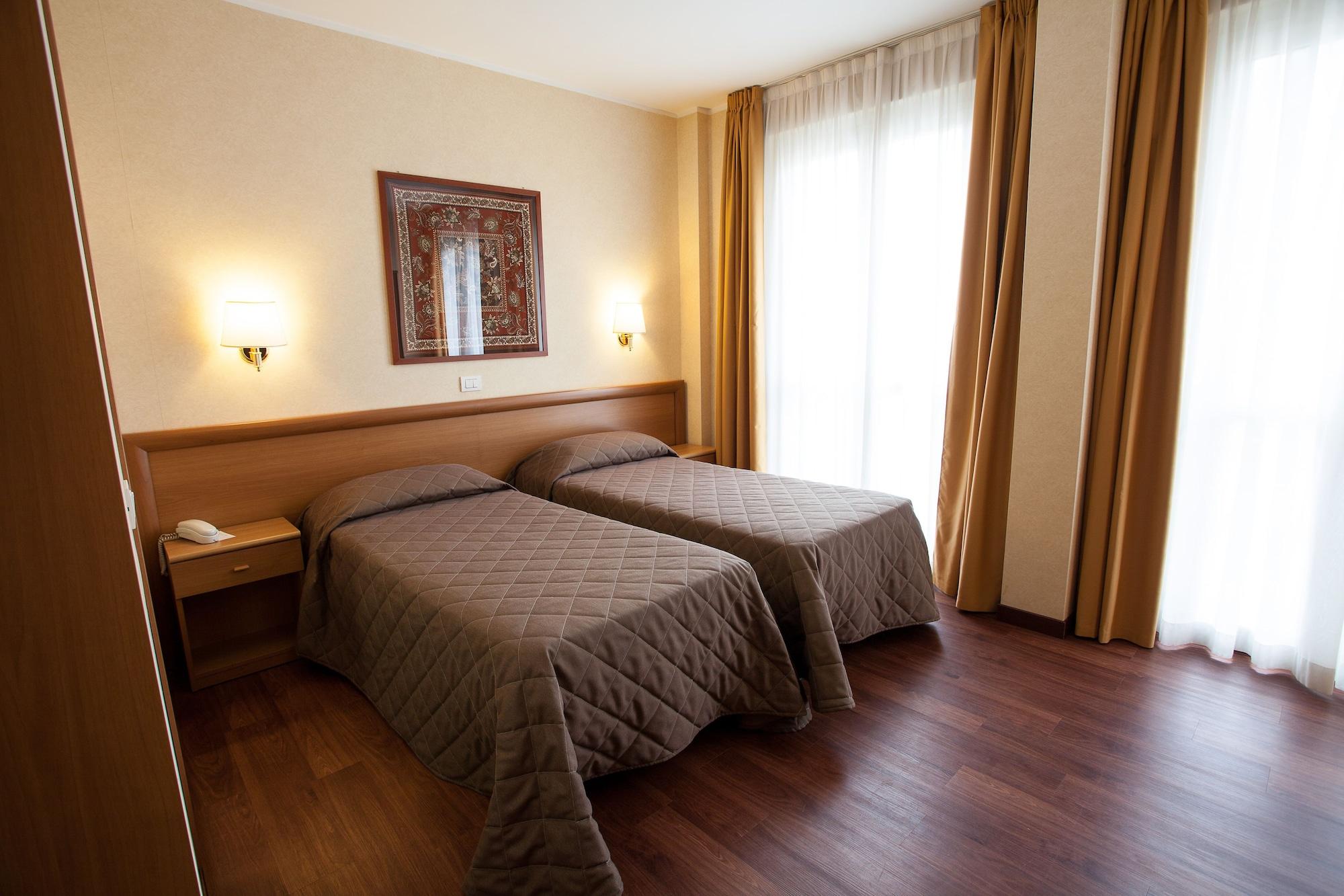 Hotel Esperia Ро Экстерьер фото