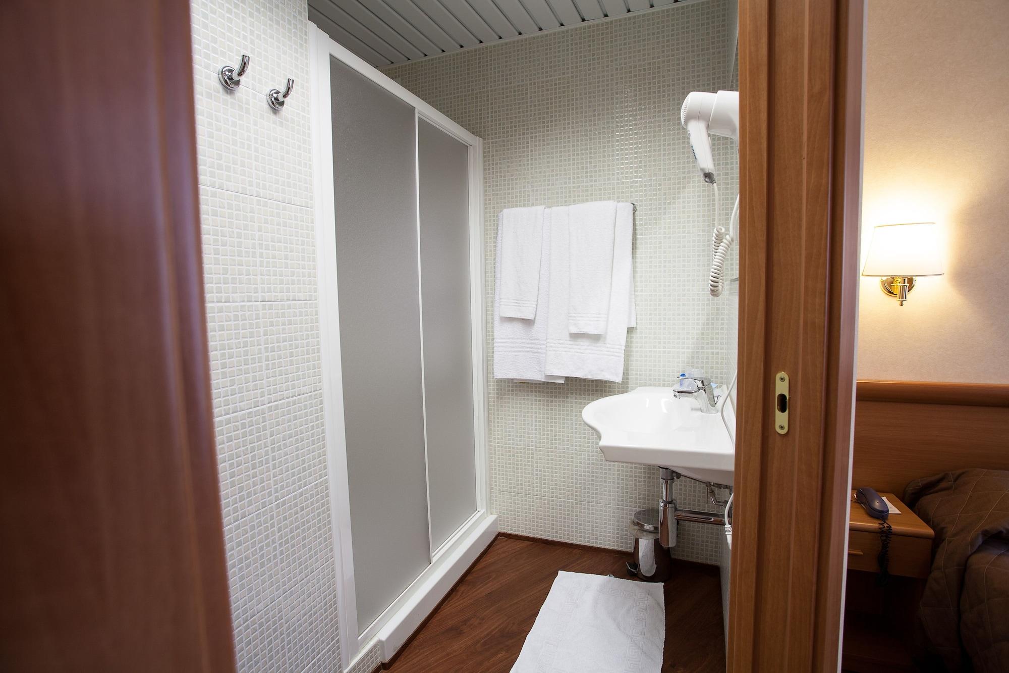 Hotel Esperia Ро Экстерьер фото