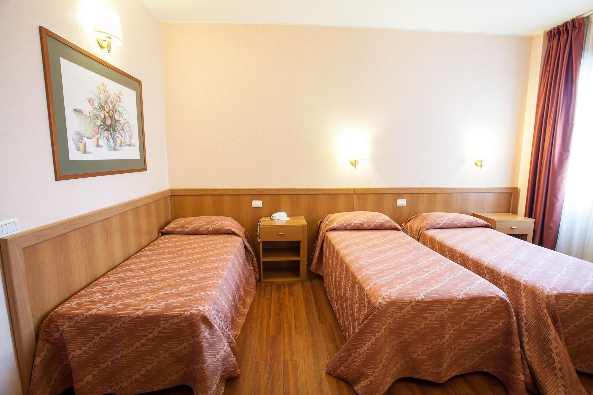 Hotel Esperia Ро Экстерьер фото
