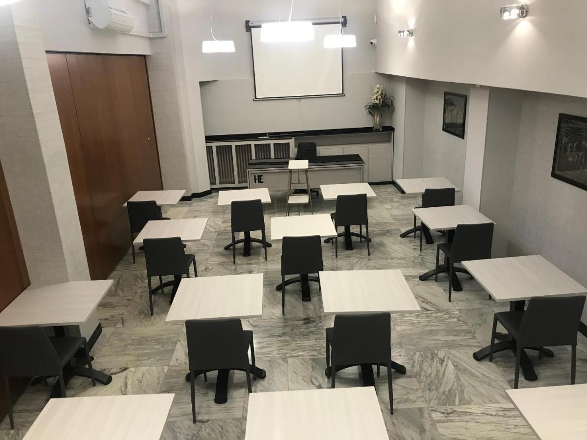 Hotel Esperia Ро Экстерьер фото